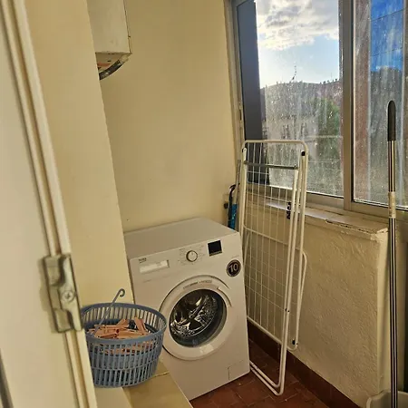 El Refugio Urbano Apartment *
